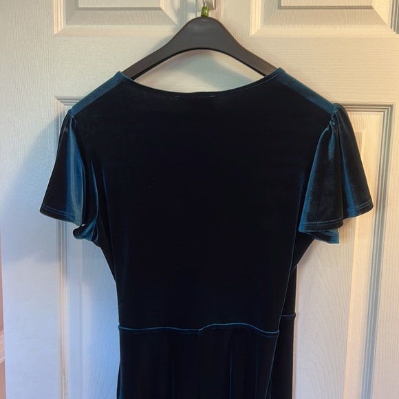 BHLDN from Anthropologie Velvet Wrap dress in emerald green - Picture 9 of 9